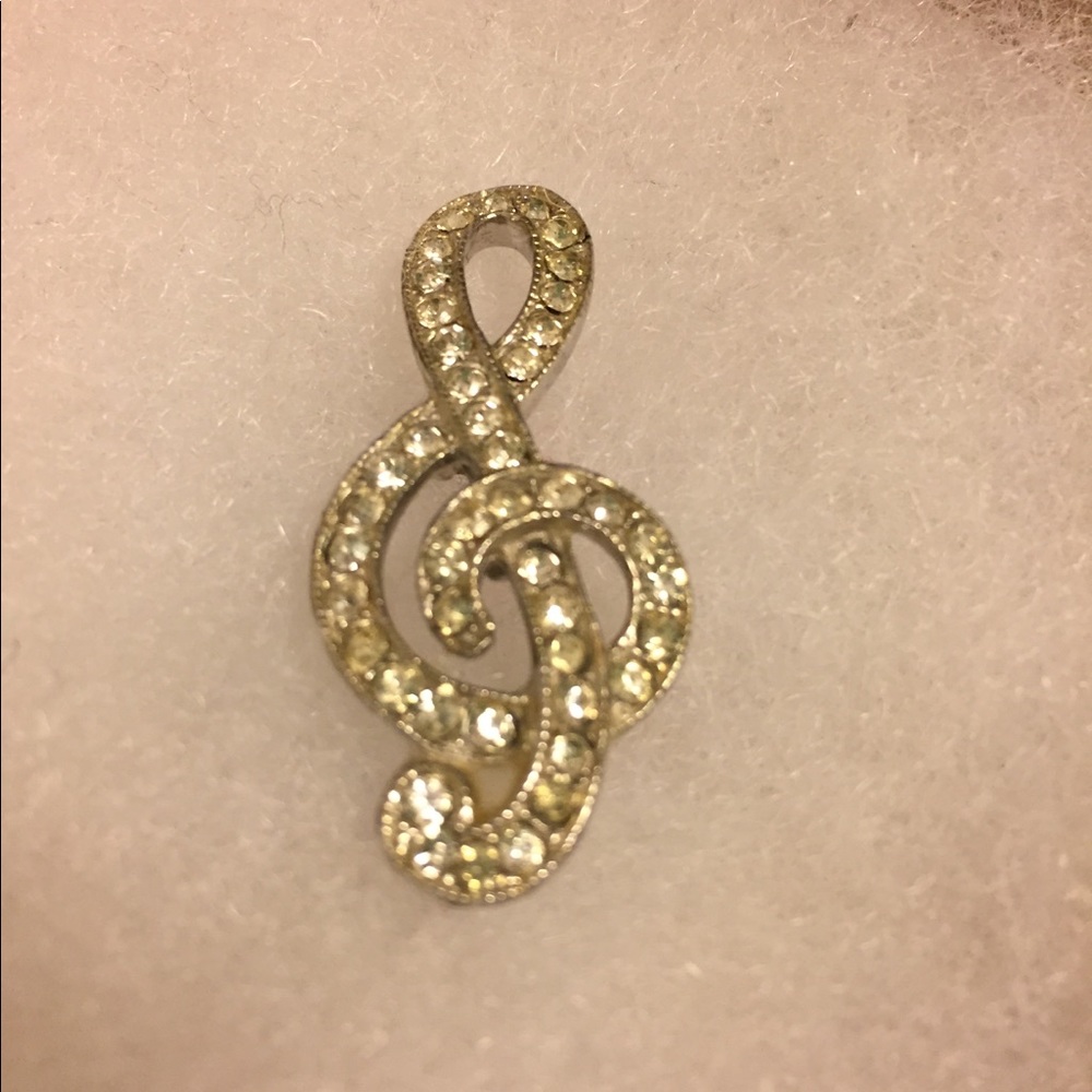 🎶🎶 Treble clef brooch